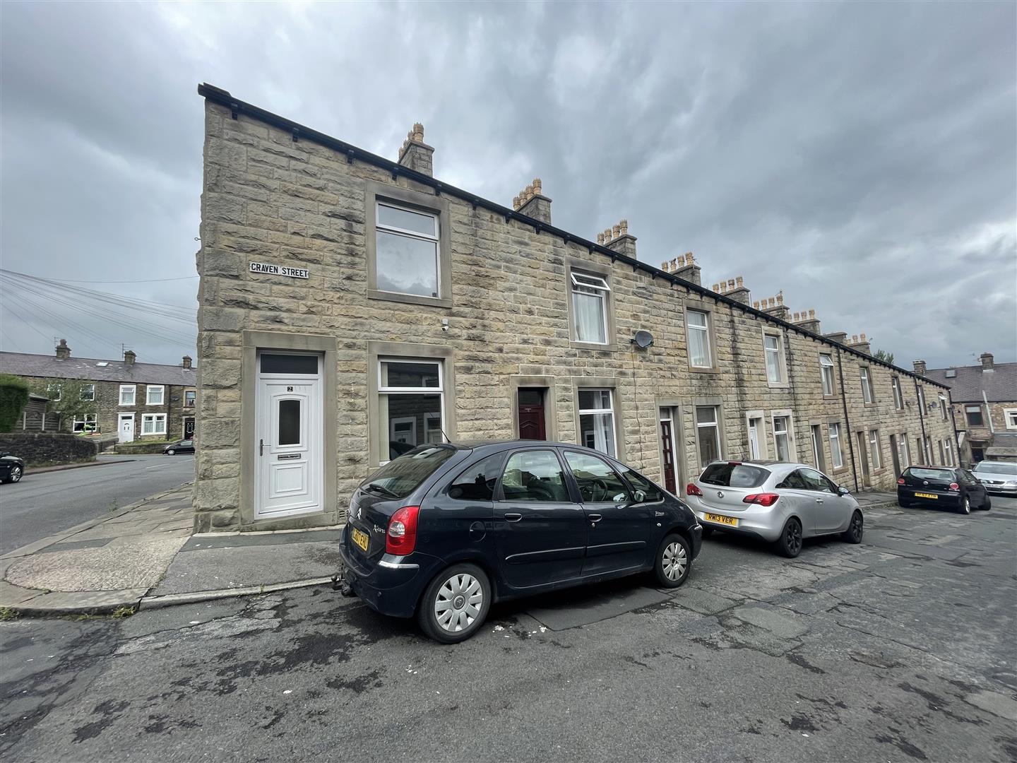 3 bedroom end terrace house For Sale in Barnoldswick - Externally